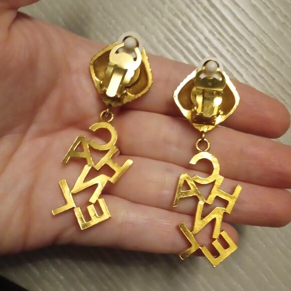 Chanel Vintage Dangle Earrings Clip-On Rare - Picture 8 of 17